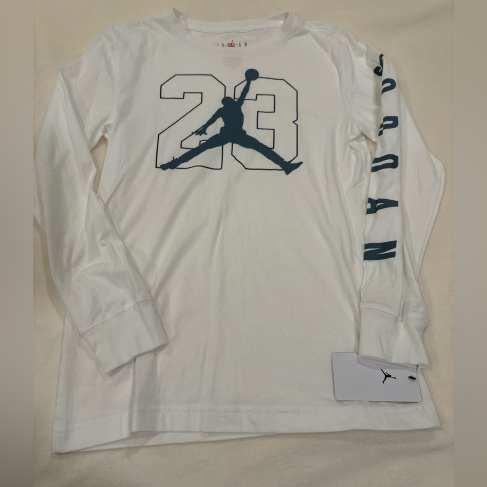 Air Jordan Long Sleeve Shirt NWT